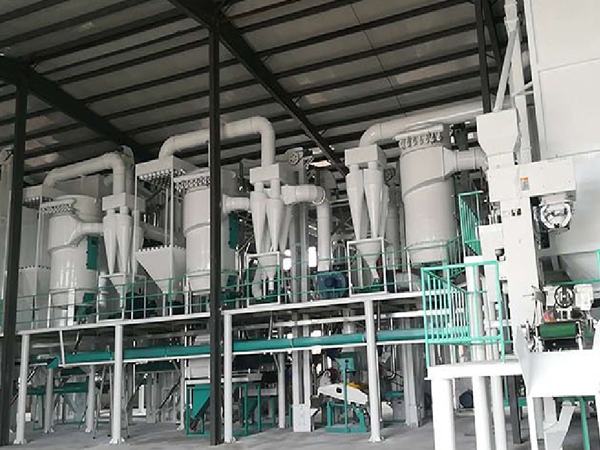 <a href=http://http://pugoyi.cn/product/ target=_blank class=infotextkey>玉米加工成套設(shè)備</a>